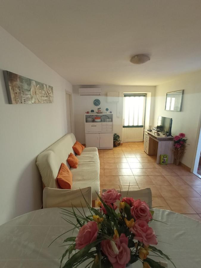 Apartman Anna Podstrana Luaran gambar