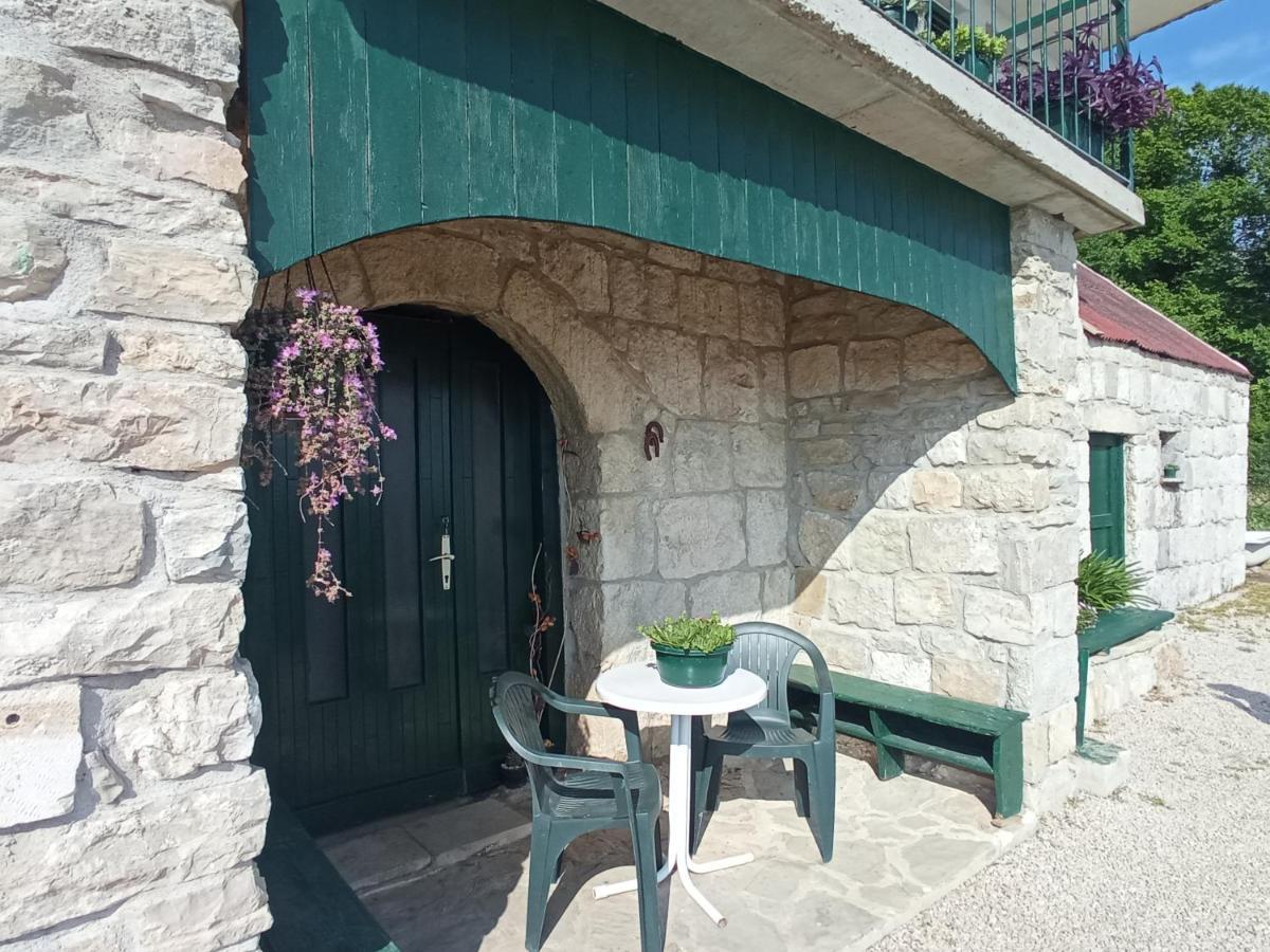 Apartman Anna Podstrana Luaran gambar